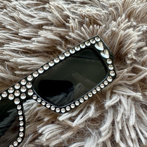 OFF-WHITE Black Embellished Sunglasses - Picture 10 of 14